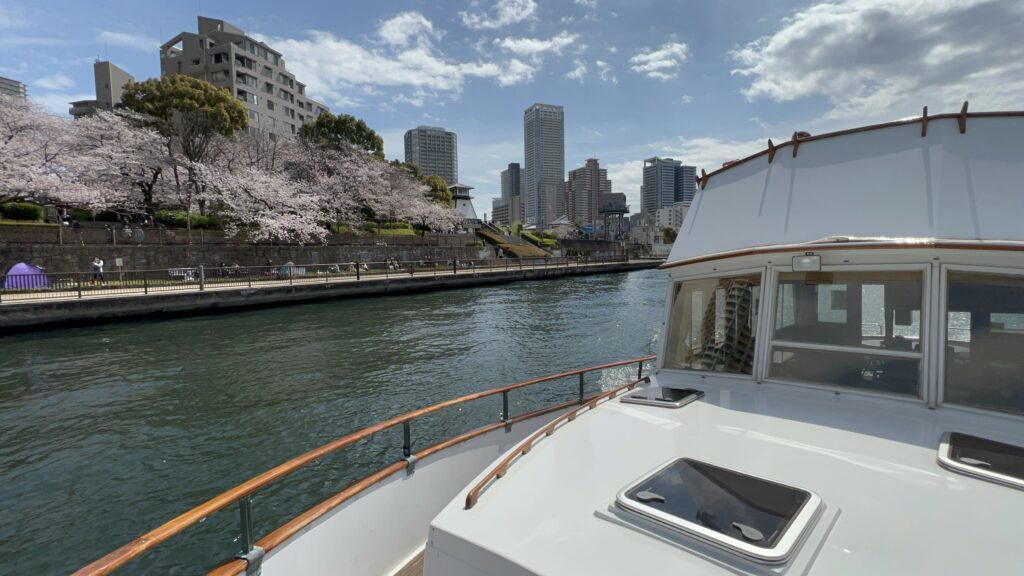 隅田川を運行する風景